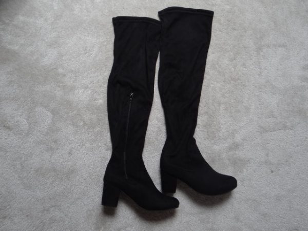 Women's Black Block Heel Over the Knee Boots size 4