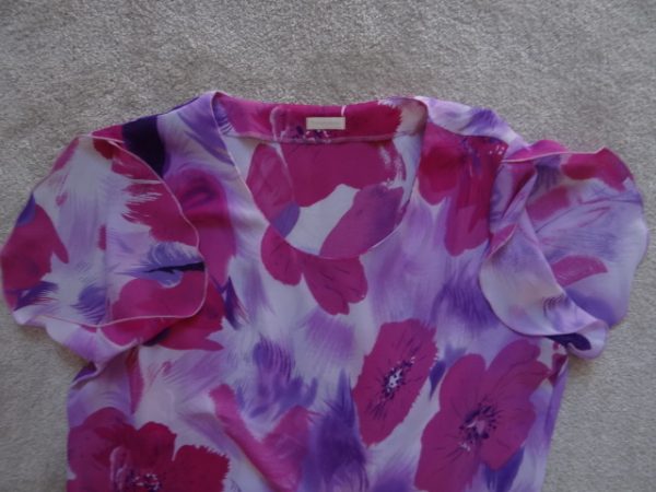 Women's Multicoloured Flowery Top size 18