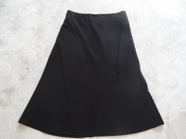 Black a line deals skirt size 16