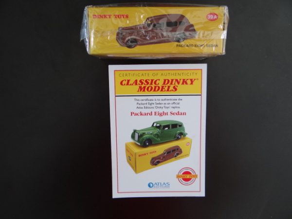 Atlas Editions Classic Dinky Replica Model Packard Eight Sedan