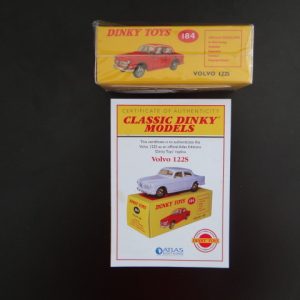 Atlas Editions Classic Dinky Replica Model Volvo 122S