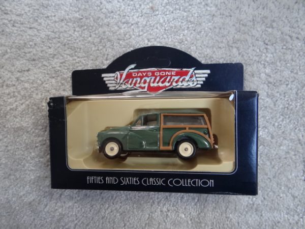 Days Gone Vanguards Vintage Models from Lledo 1960 Morris Minor Traveller