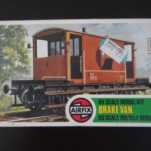 Airfix OO Scale Model Kit Brake Van 02658-9 Series 2