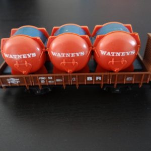 Lima Watneys Red Barrel BR Wagon/Tanker