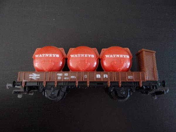 Lima Watneys Red Barrel BR Wagon/Tanker