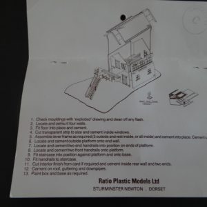 Plastic Ratio Models 260 Single Post Signal Kit