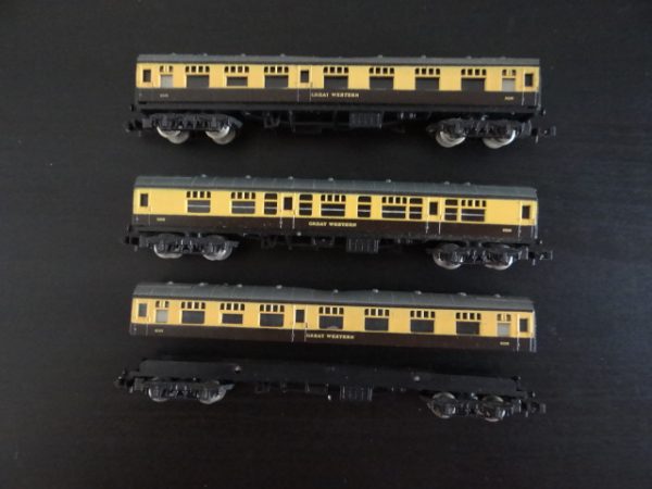 3 x Lima Coaches Great Western No. 5015 N Gauge