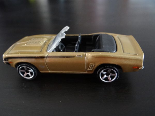 Matchbox 1969 Camaro SS-396 Model Car