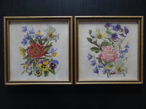 2 Flower Prints by Leslie Greenwood