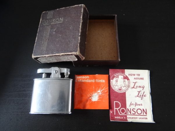 Vintage Ronson S.21 Standard Chromium Butler Cigarette Lighter in Original Box
