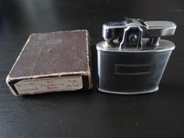 Vintage Ronson S.21 Standard Chromium Butler Cigarette Lighter in Original Box