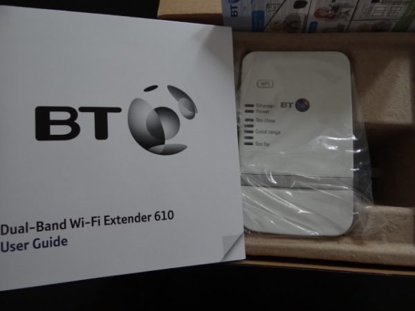 BT Dual-Band Wi-Fi Extender 610