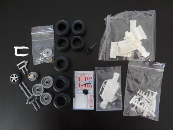 Various odd model kit parts/sheets as per photos