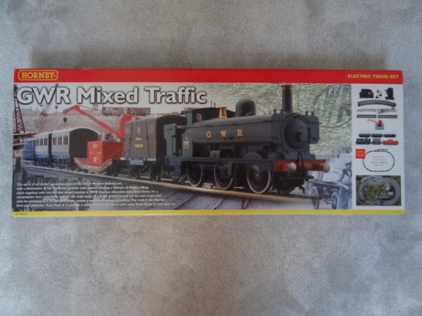 Hornby GWR Mixed Traffic Electric Train Set R1037