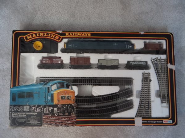 Mainline Railways British Railways Diesel Freight Electric Train Part Set