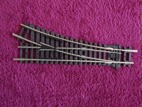 Track x 1 - R8073 Hornby OO Gauge Right Hand Standard Point - Made in China